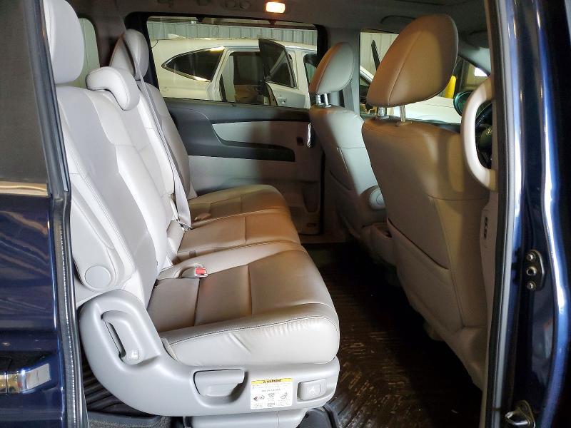 Photo 11 from auction – 2015 HONDA ODYSSEY with VIN 5FNRL5H68FB008779