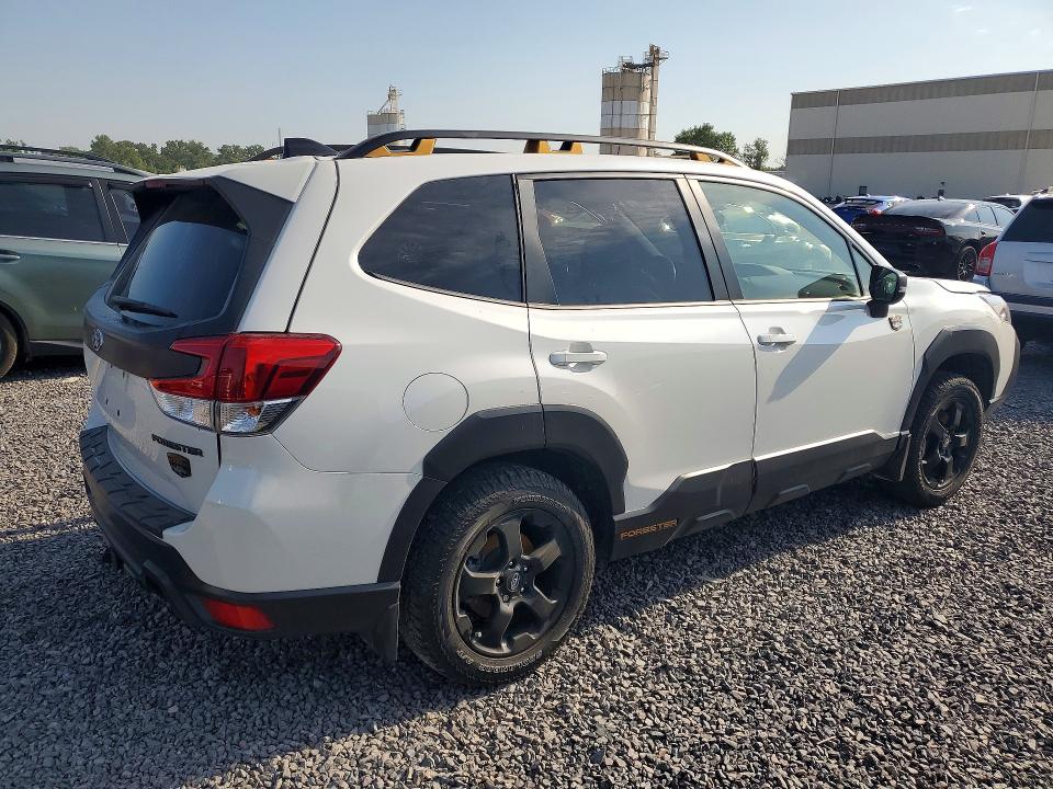 Photo 3 from auction – 2024 SUBARU FORESTER with VIN JF2SKAJC1RH500766