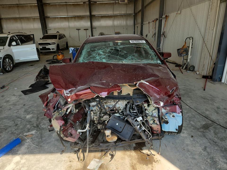 Photo 5 from auction – 2016 BUICK LACROSSE with VIN 1G4GC5G30GF192574