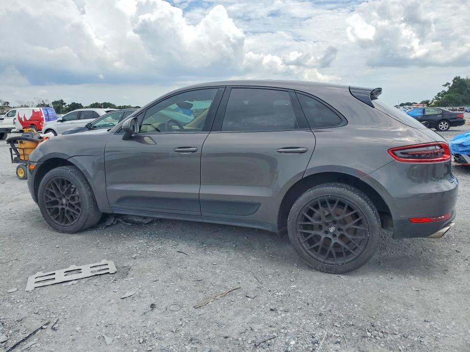 Photo 2 from auction – 2016 PORSCHE MACAN with VIN WP1AB2A50GLB45342