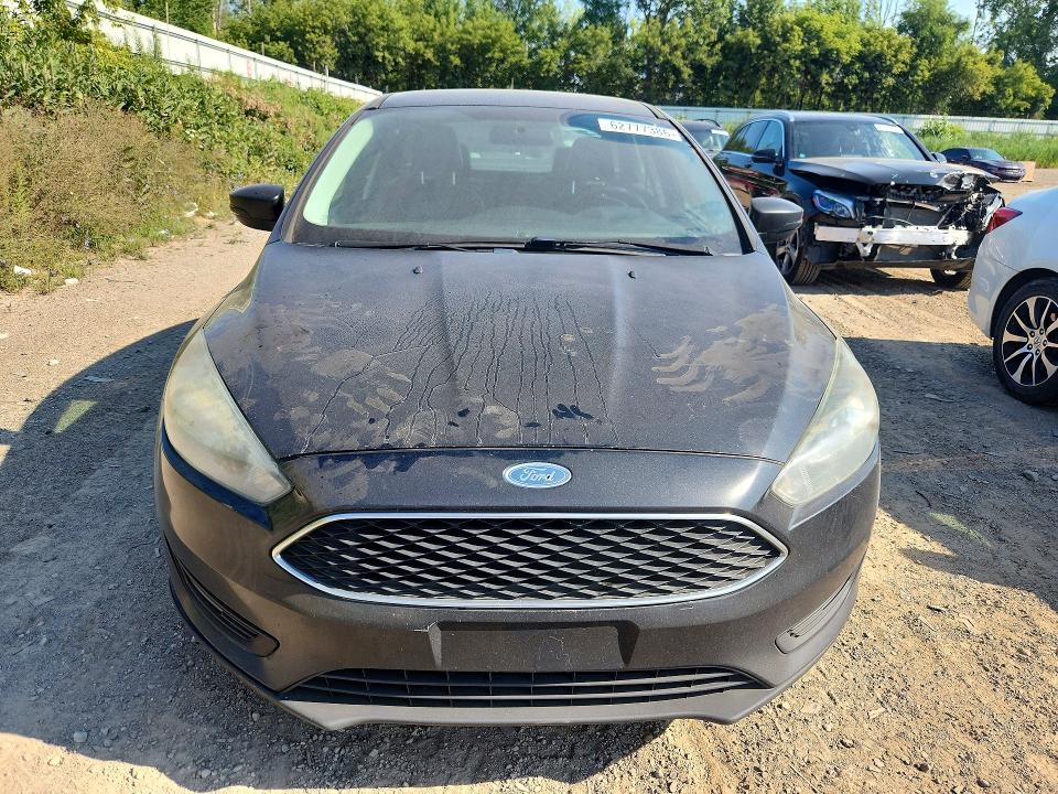 Photo 5 from auction – 2015 FORD FOCUS with VIN 1FADP3F23FL299388
