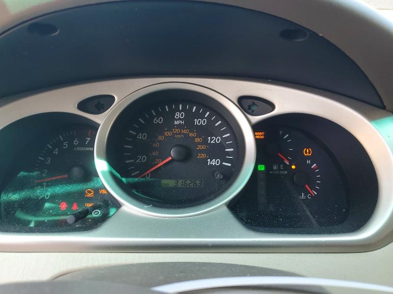 Photo 9 from auction – 2004 TOYOTA HIGHLANDER with VIN JTEGP21A340003036