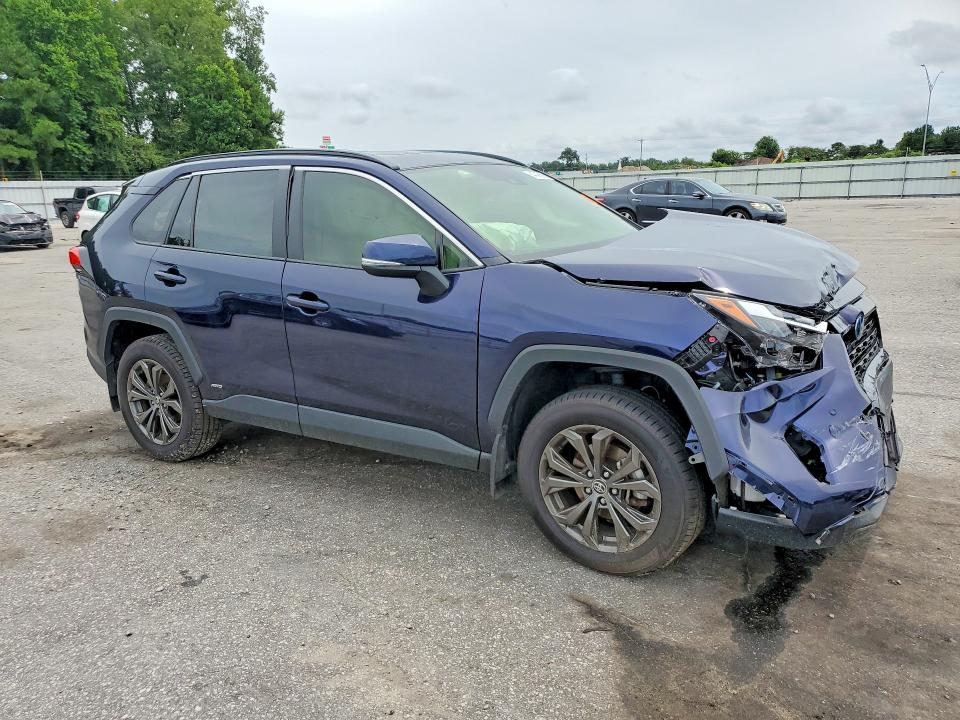 Photo 4 from auction – 2024 TOYOTA RAV4 with VIN JTMB6RFVXRD121560