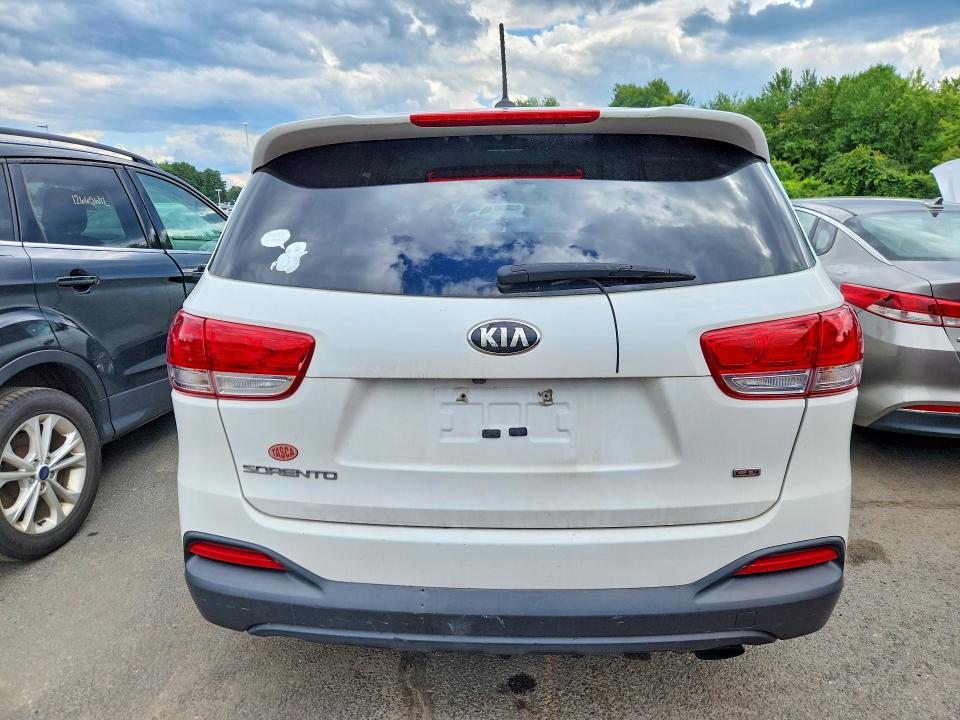Photo 6 from auction – 2016 KIA SORENTO with VIN 5XYPGDA38GG087337