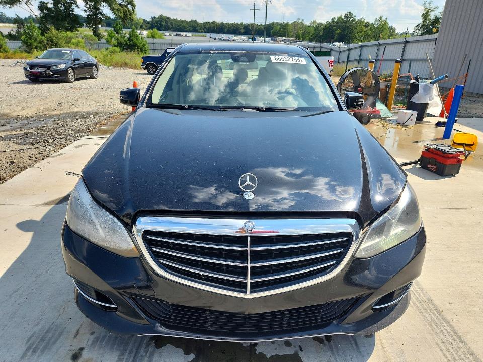 Photo 5 from auction – 2014 MERCEDES-BENZ E with VIN WDDHF8JB9EA782290