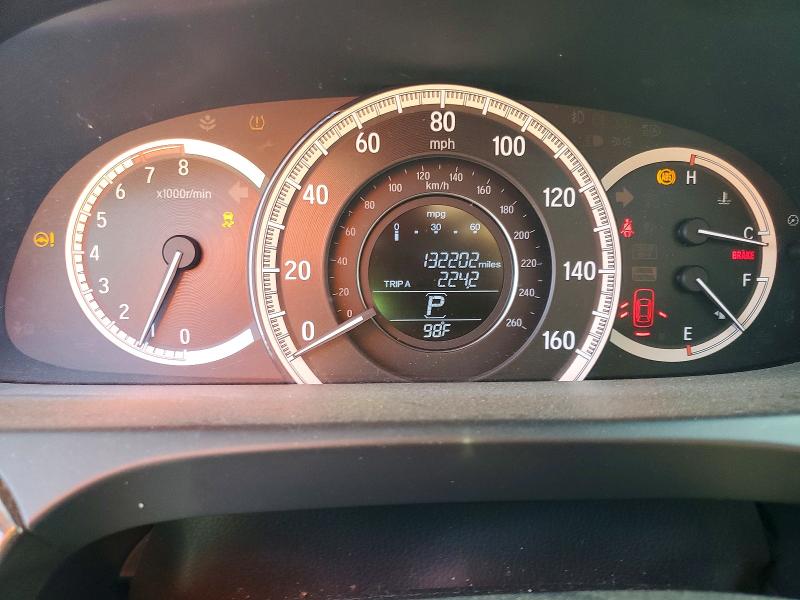 Photo 9 from auction – 2017 HONDA ACCORD with VIN 1HGCR2F8XHA239588