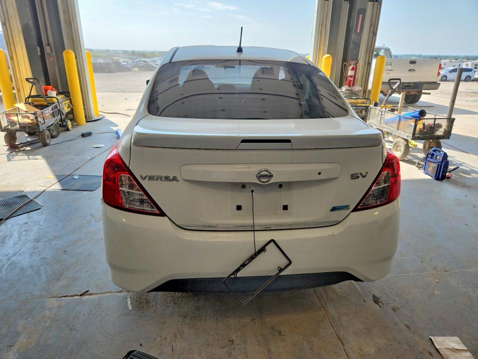 Photo 6 from auction – 2015 NISSAN VERSA with VIN 3N1CN7AP3FL947552