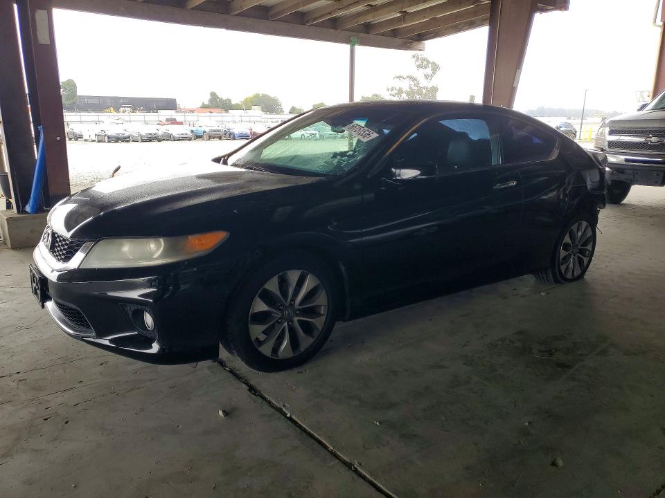 HONDA ACCORD 2013 with VIN 1HGCT1B75DA006897 - Photo from auction