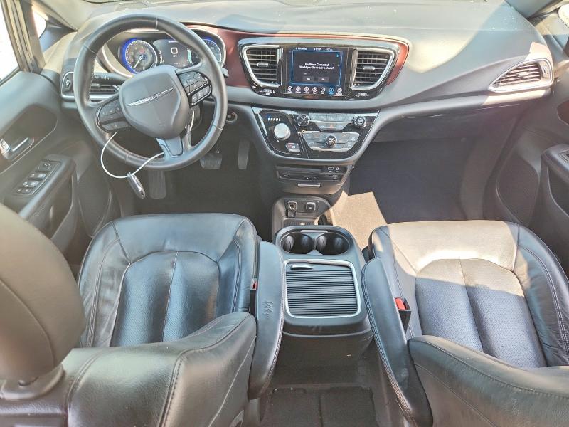 Photo 8 from auction – 2019 CHRYSLER PACIFICA with VIN 2C4RC1EGXKR751495