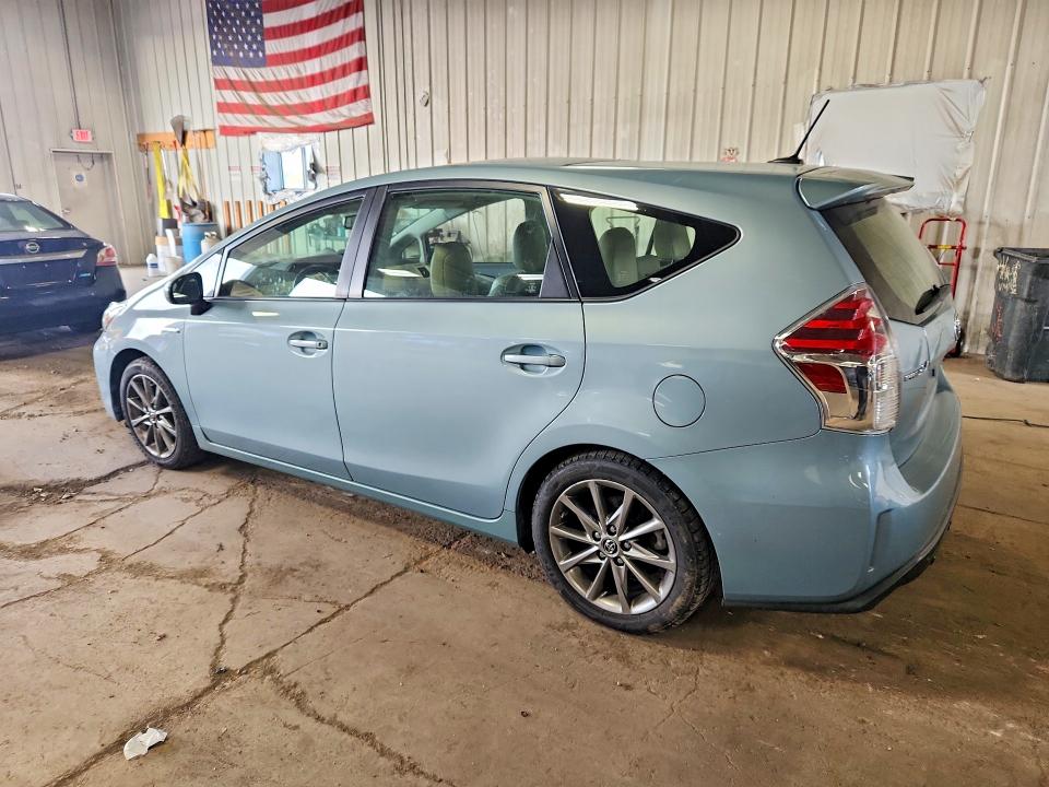 Photo 2 from auction – 2016 TOYOTA PRIUS V with VIN JTDZN3EU3GJ050109