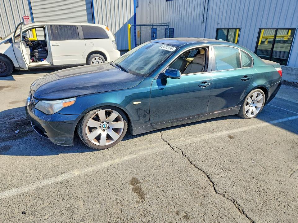 BMW 530 2007 with VIN WBANE735X7CM45861 - Photo from auction