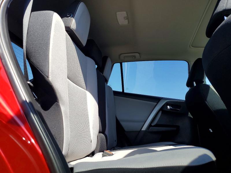 Photo 10 from auction – 2016 TOYOTA RAV4 with VIN 2T3RFREV4GW441540