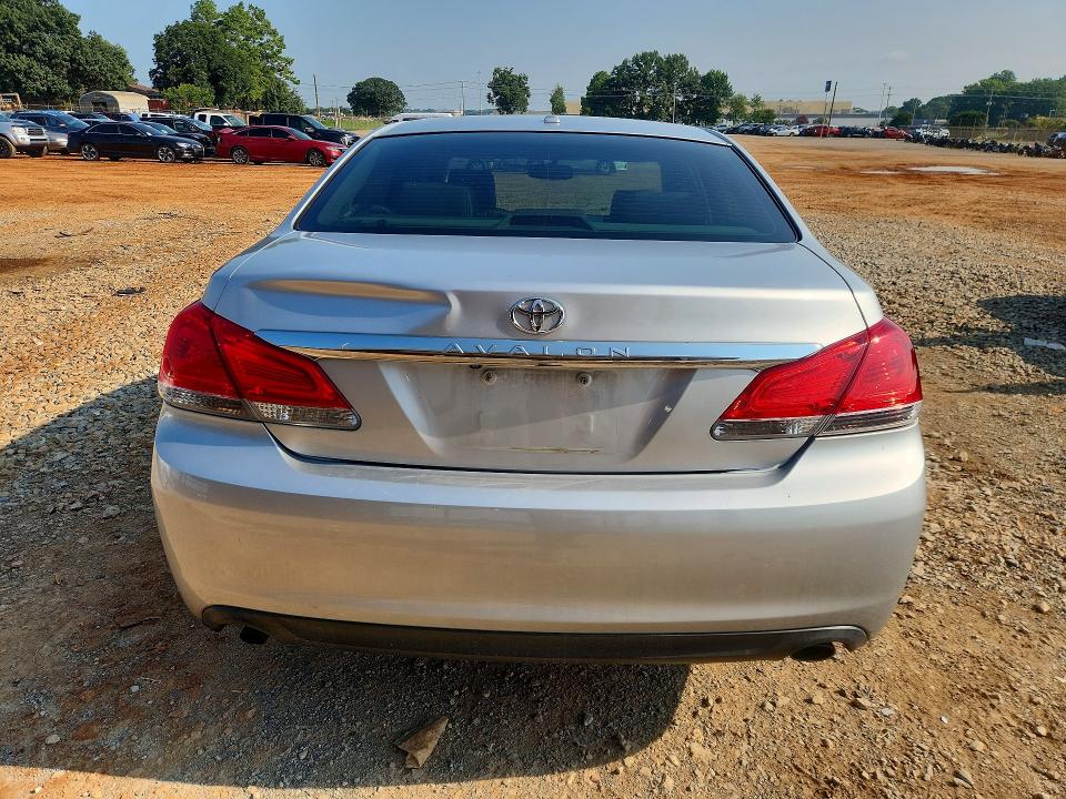 Photo 6 from auction – 2011 TOYOTA AVALON with VIN 4T1BK3DB9BU371018