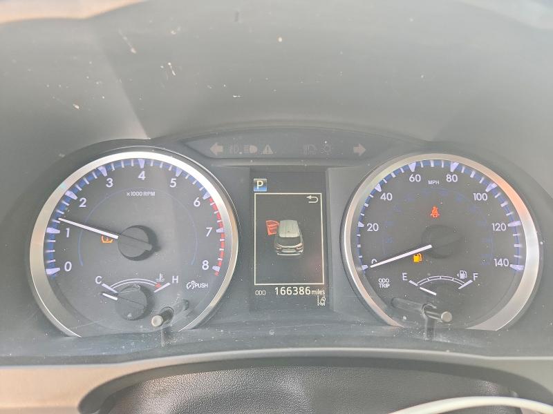 Photo 9 from auction – 2018 TOYOTA HIGHLANDER with VIN 5TDZARFH4JS034253