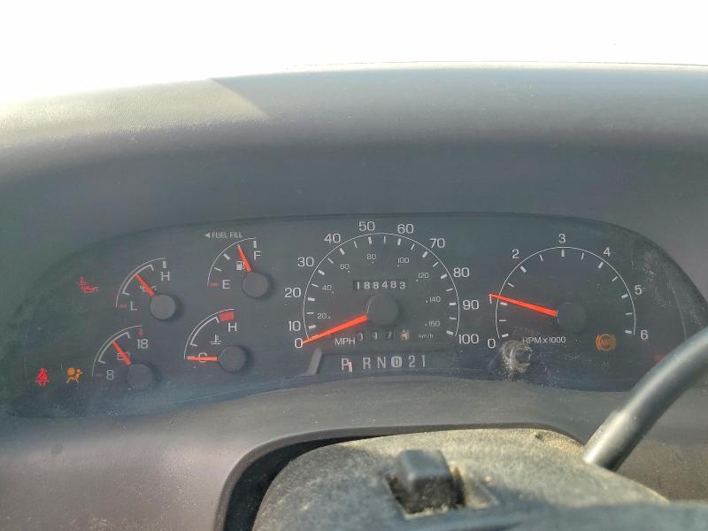 Photo 9 from auction – 2001 FORD F250 with VIN 1FTNX21LX1EA33825