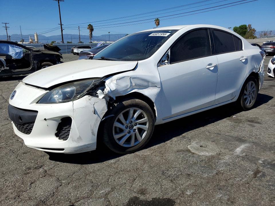 2013 MAZDA 3 - Търг №65851956