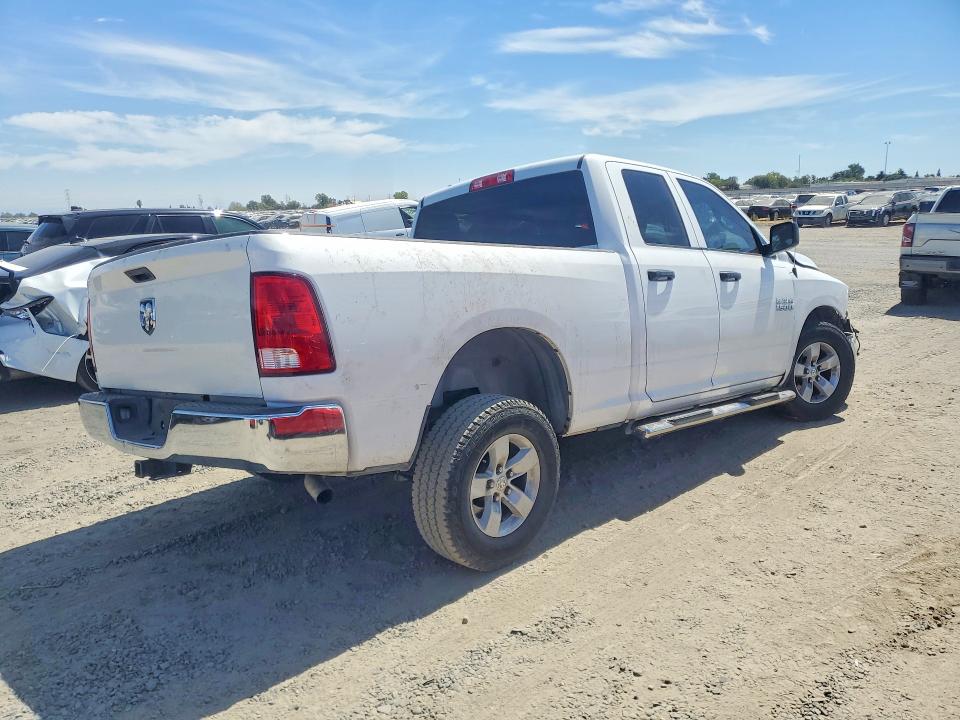 Снимка 3 от търг – 2018 RAM 1500 с VIN 1C6RR6FG3JS341653
