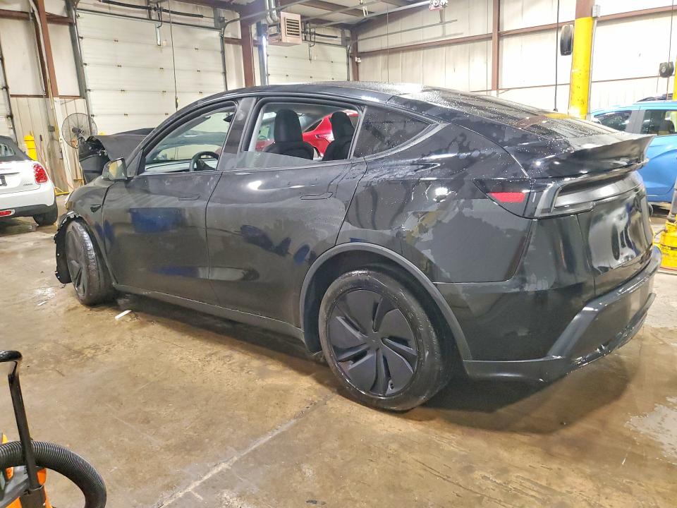 Foto 2 de la subasta – 2026 TESLA MODEL Y con VIN 7SAYGDEE0TF552584