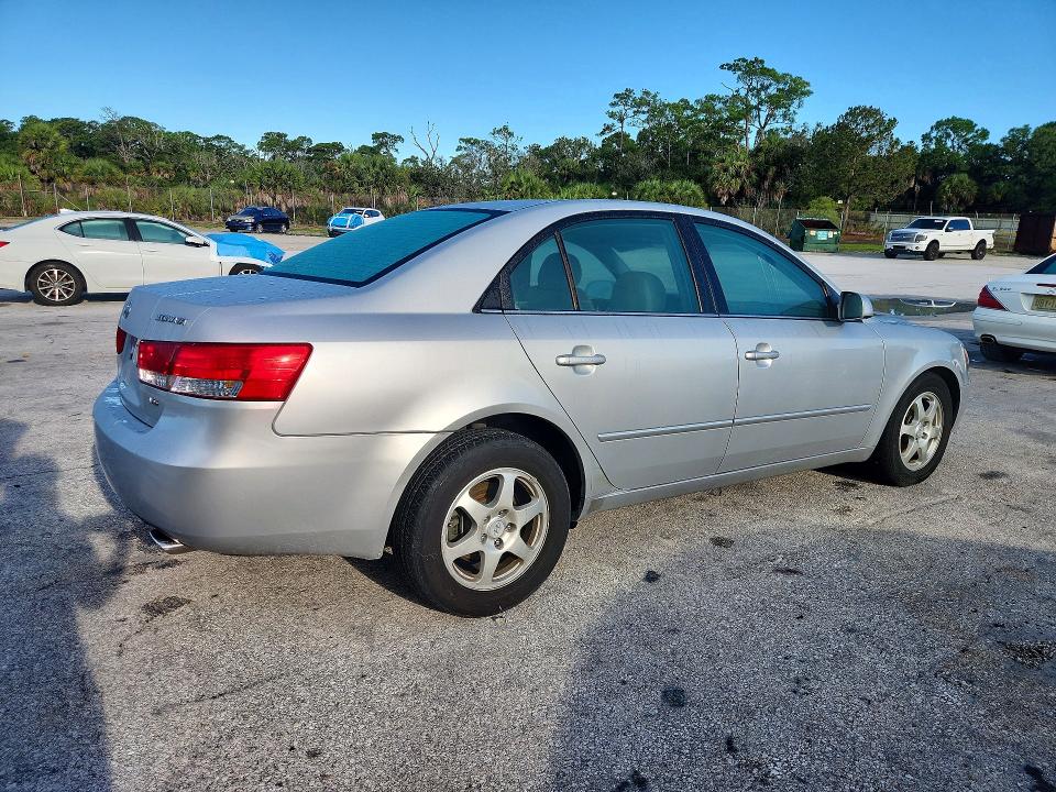 Photo 3 from auction – 2006 HYUNDAI SONATA with VIN 5NPEU46F96H035855