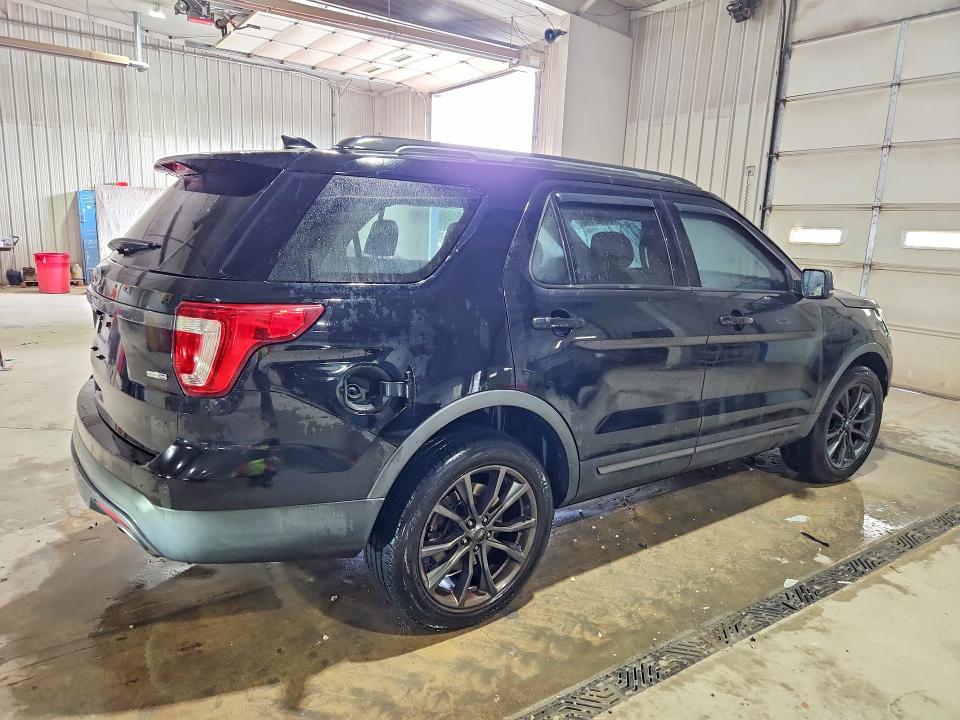 Photo 3 from auction – 2017 FORD EXPLORER with VIN 1FM5K8DH9HGD97611
