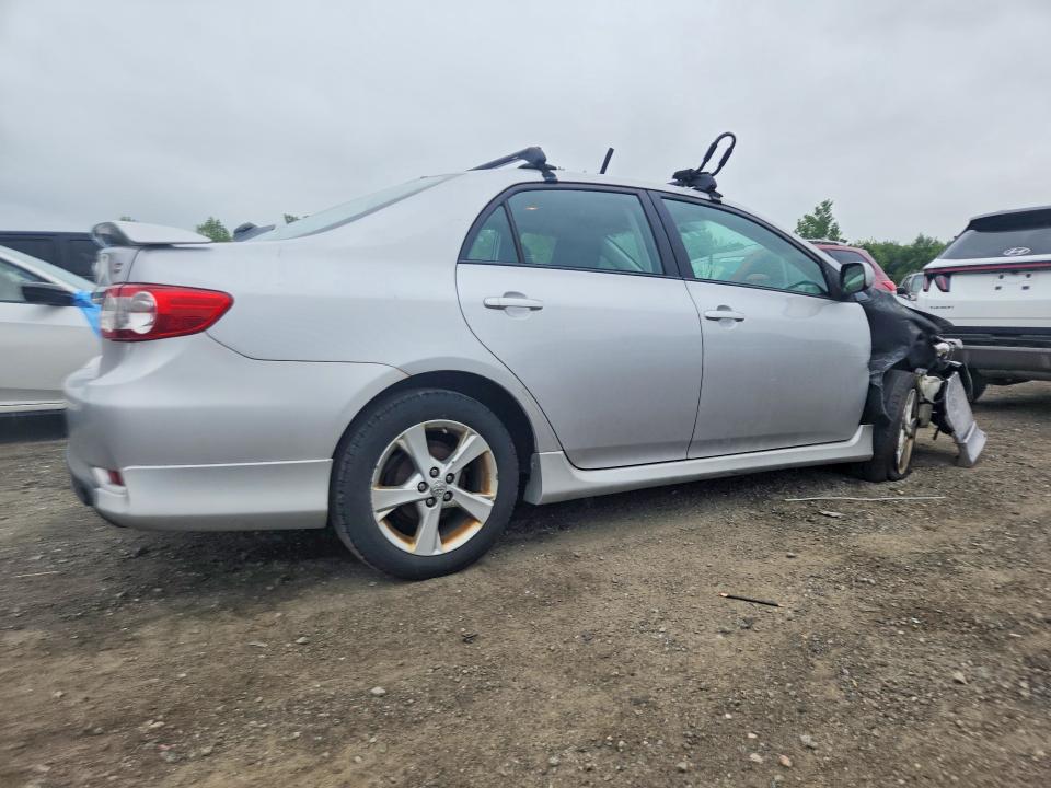 Photo 3 from auction – 2011 TOYOTA COROLLA with VIN 2T1BU4EE5BC721304