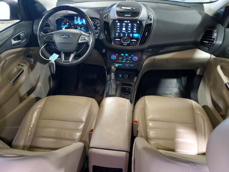 Photo 8 from auction – 2017 FORD ESCAPE with VIN 1FMCU9J92HUB27349