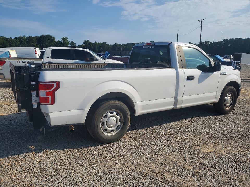 Photo 3 from auction – 2018 FORD F150 with VIN 1FTMF1CB7JKF29518