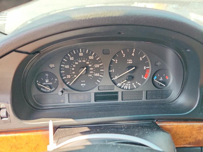 Photo 9 from auction – 2001 BMW 525 with VIN WBADT334X1GF41235