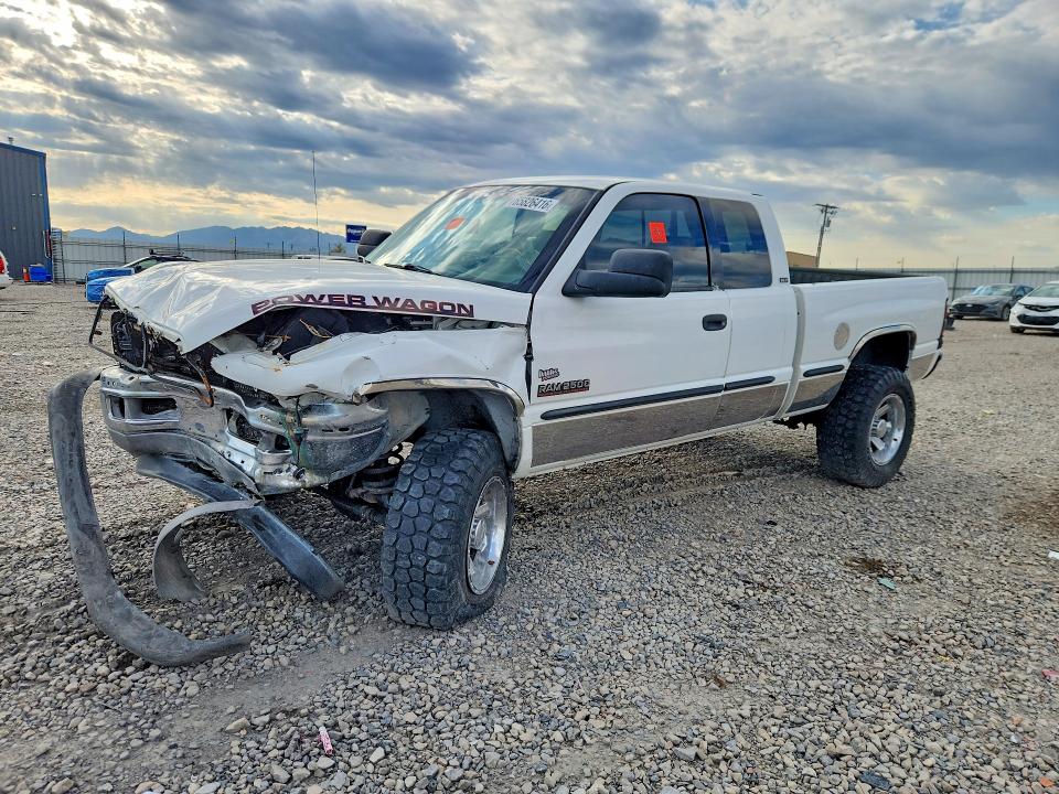 DODGE RAM 2500 2001 مع رقم تعريف المركبة 3B7KF23681G712157 - صورة من المزاد
