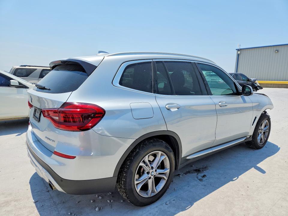 Photo 3 from auction – 2021 BMW X3 with VIN 5UXTY3C08M9H42698
