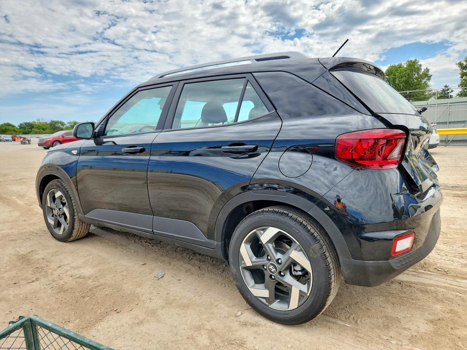 Photo 2 from auction – 2026 HYUNDAI VENUE with VIN KMHRC8A33TU470103