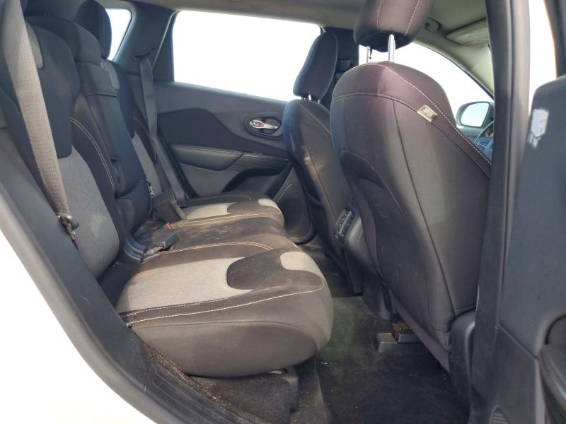 Photo 11 from auction – 2014 JEEP CHEROKEE with VIN 1C4PJMAB2EW252601