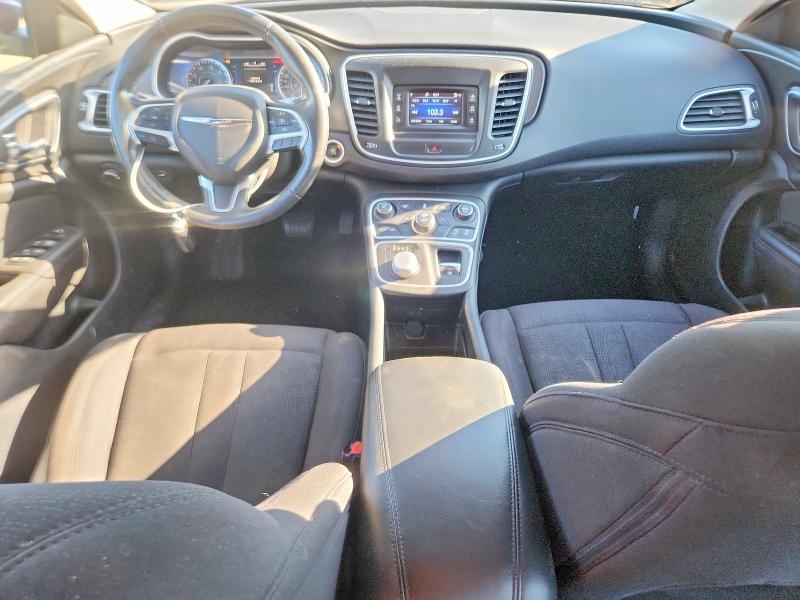 Photo 8 from auction – 2015 CHRYSLER 200 with VIN 1C3CCCAB6FN582143