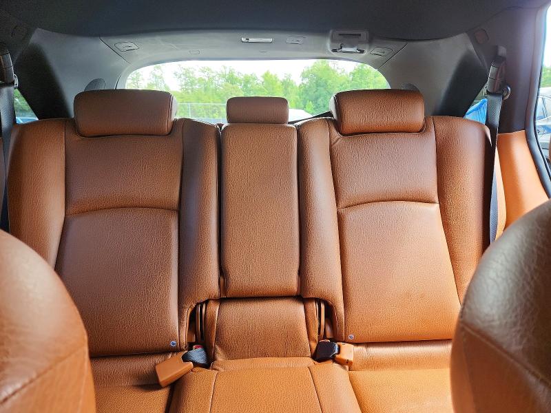 Photo 10 from auction – 2008 INFINITI FX45 with VIN JNRBS08W48X400285