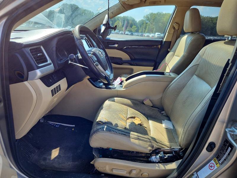 Photo 7 from auction – 2014 TOYOTA HIGHLANDER with VIN 5TDYKRFH2ES032841