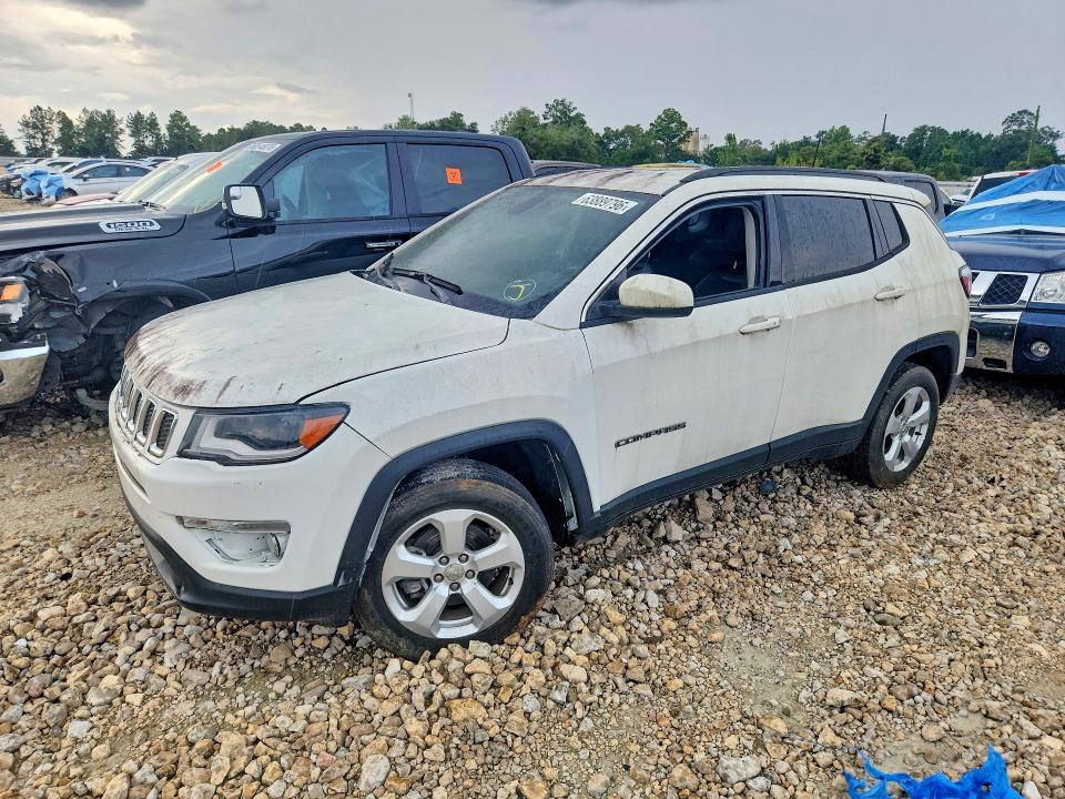 JEEP COMPASS 2020 with VIN 3C4NJDBB1LT173932 - Photo from auction