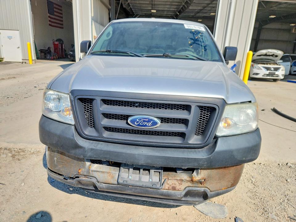 Photo 5 from auction – 2005 FORD F150 with VIN 1FTRF12W45NA34773