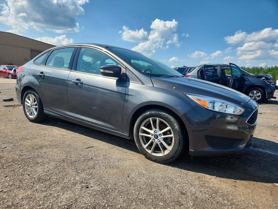 Photo 4 from auction – 2017 FORD FOCUS with VIN 1FADP3F27HL212529