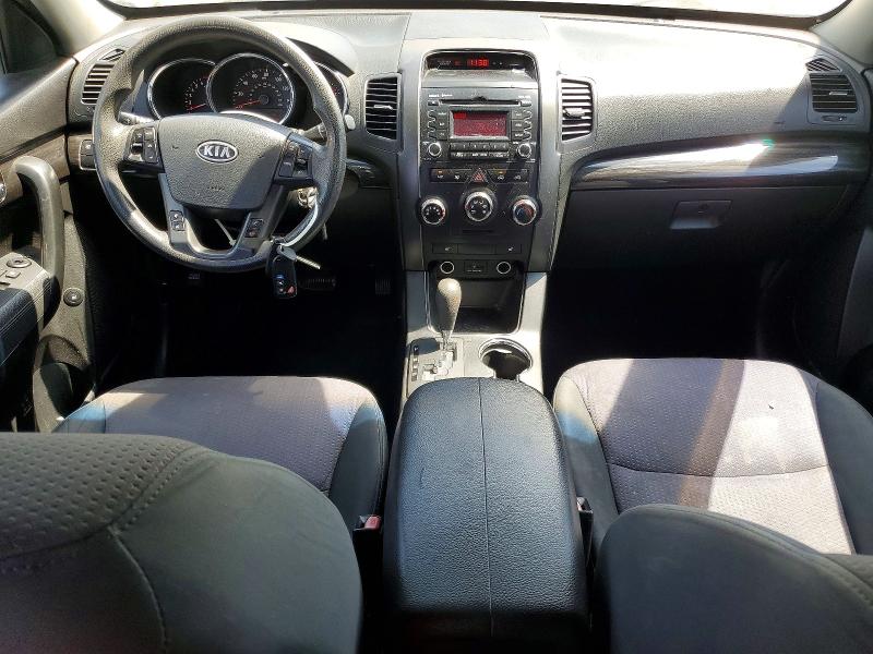 Photo 8 from auction – 2011 KIA SORENTO with VIN 5XYKT3A19BG157631