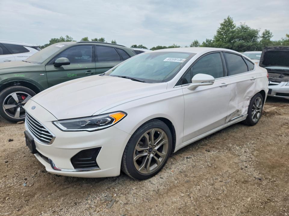 FORD FUSION 2020 with VIN 3FA6P0CD7LR235820 - Photo from auction