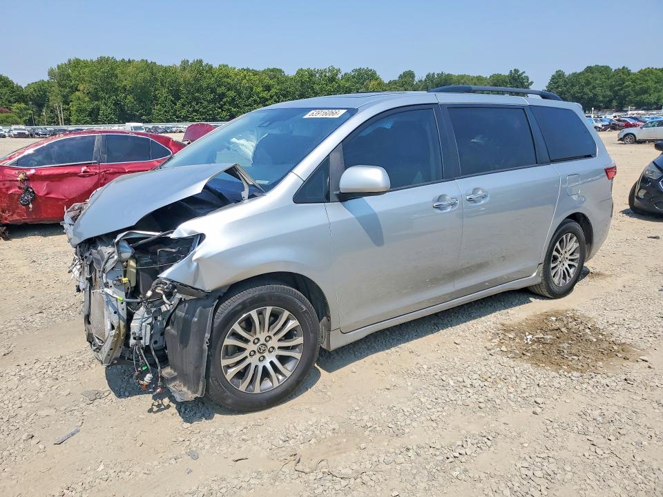 2020 TOYOTA SIENNA - Търг №63916066