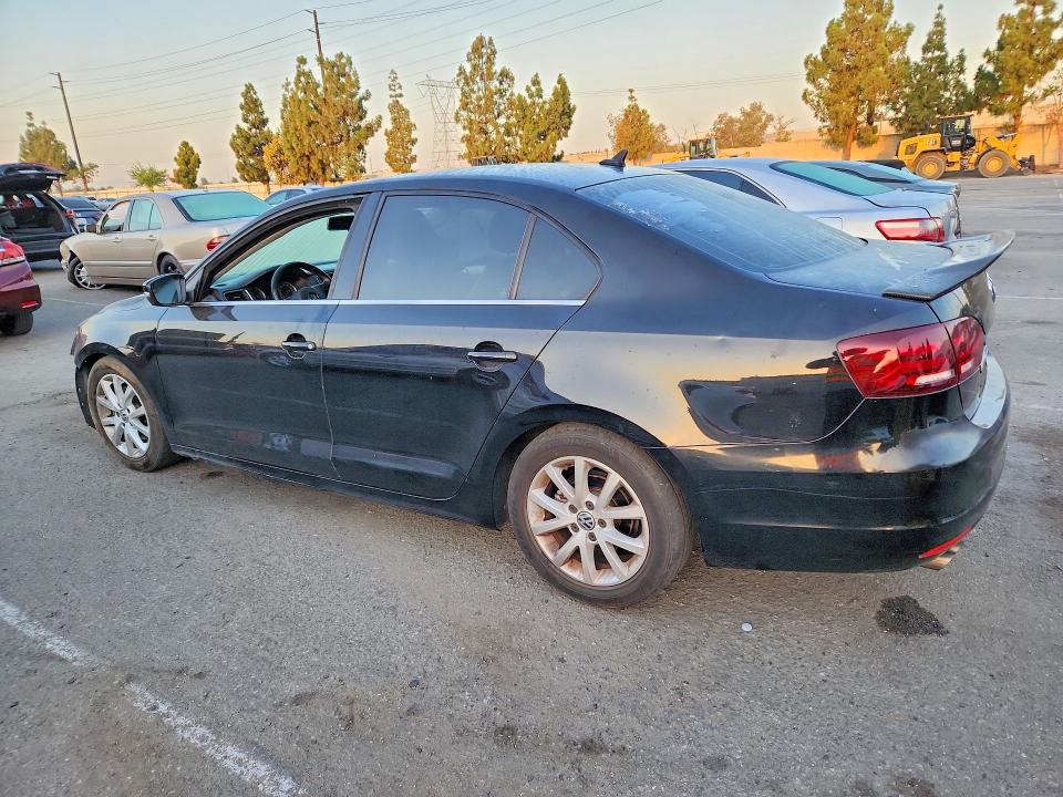 Photo 2 from auction – 2013 VOLKSWAGEN JETTA with VIN 3VWDP7AJ2DM239028