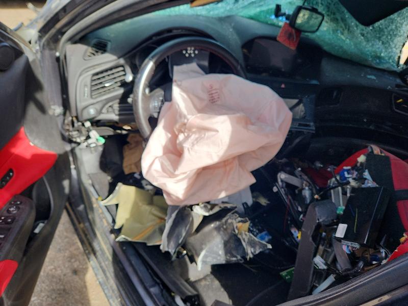 Photo 8 from auction – 2019 ACURA ILX with VIN 19UDE2F81KA003743