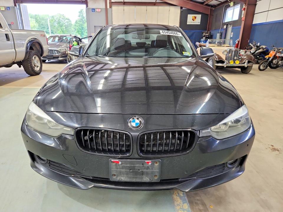 Zdjęcie 5 z aukcji – 2014 BMW 328 z VIN WBA3D5C56EKX98826