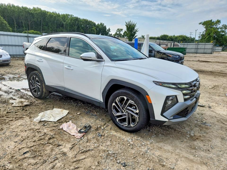 Photo 4 from auction – 2025 HYUNDAI TUCSON with VIN KM8JEDD1XSU345057