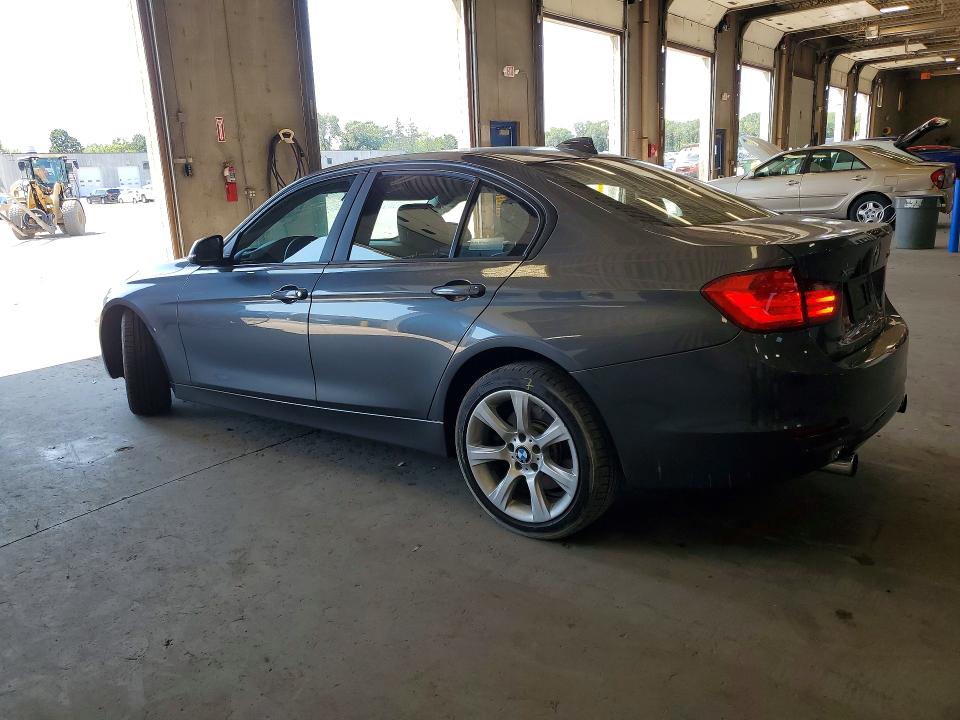 Photo 2 from auction – 2013 BMW 335 with VIN WBA3B9C57DJ437395