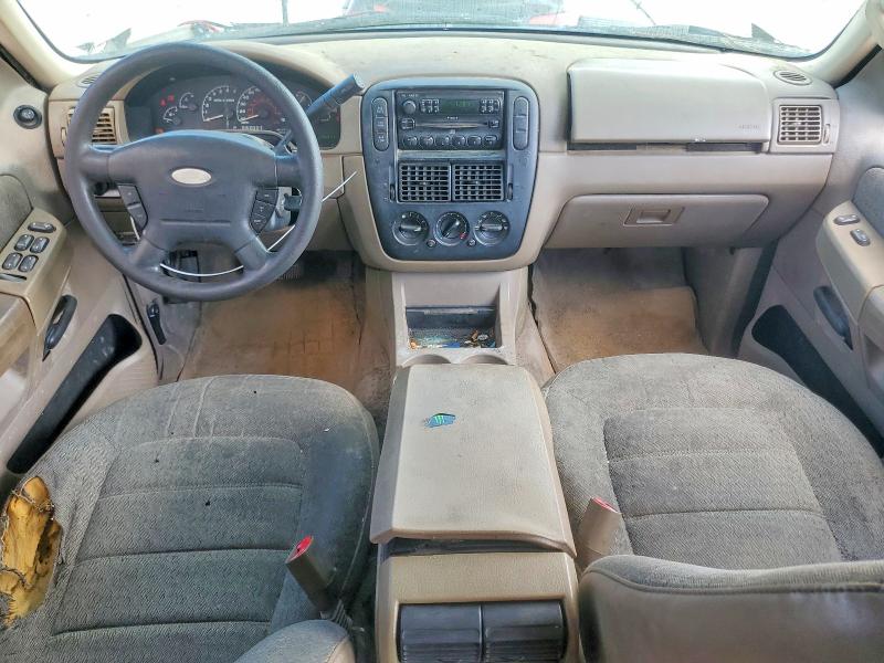 Photo 8 from auction – 2002 FORD EXPLORER with VIN 1FMZU72E22UC76930