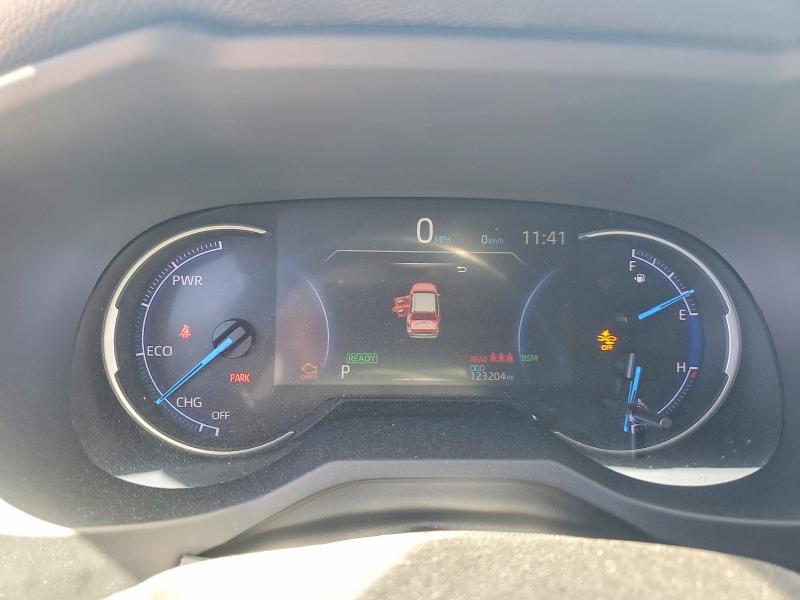 Photo 9 from auction – 2020 TOYOTA RAV4 with VIN JTMEWRFV6LD543300