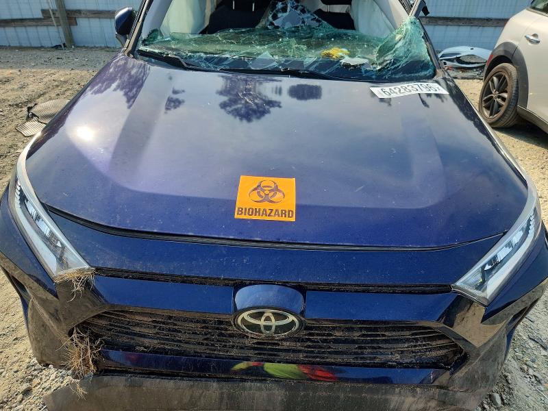 Photo 11 from auction – 2020 TOYOTA RAV4 with VIN 2T3P1RFV6LW133137