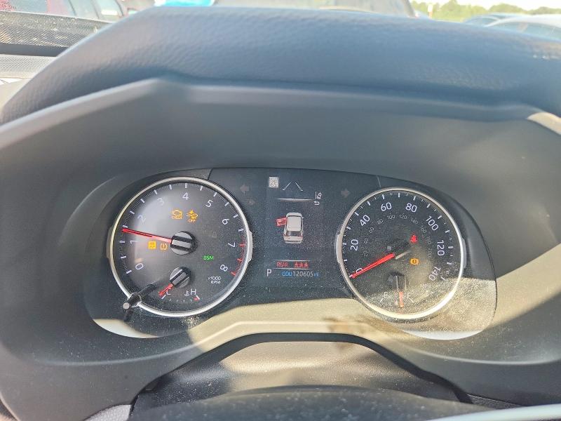 Photo 9 from auction – 2019 TOYOTA RAV4 with VIN JTMW1RFV3KD020592